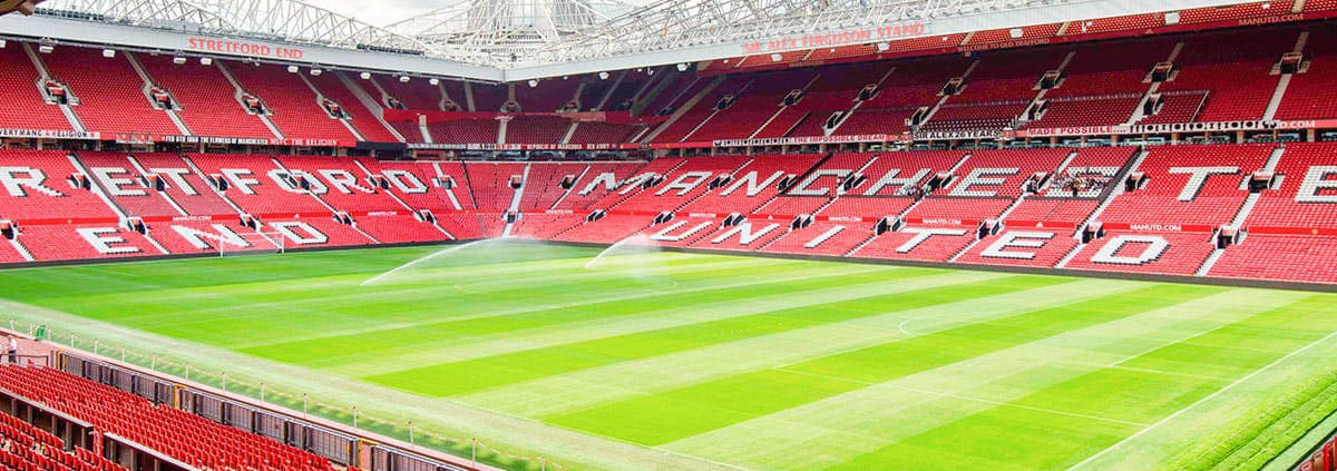 is old trafford open for tours